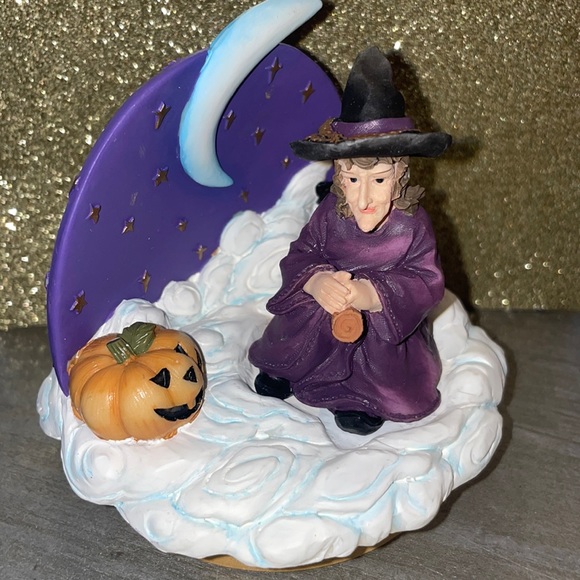 Other - Vintage Witch candle topper
